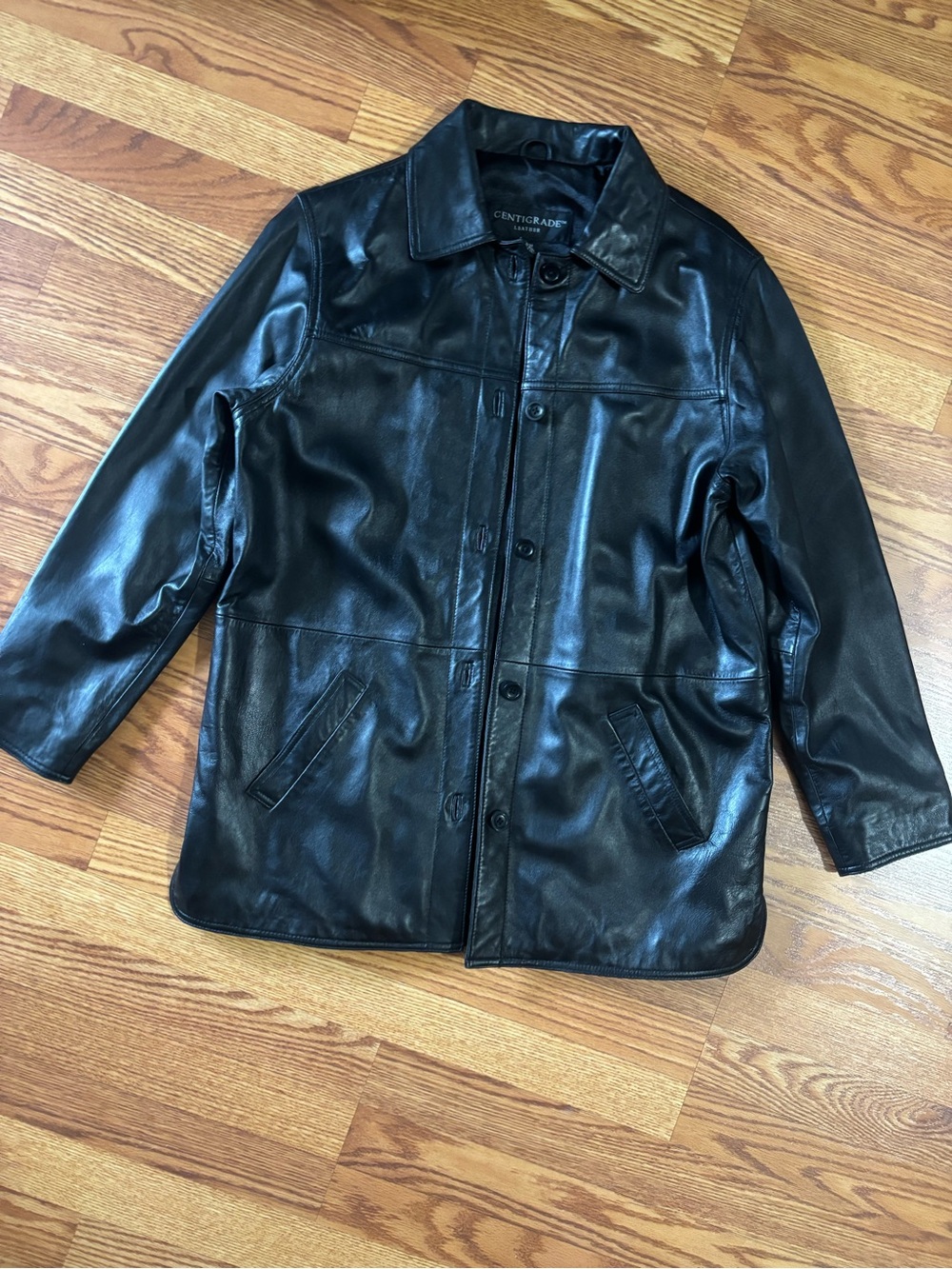 Centigrade Women’s Black 100% Genuine Leather Jacket - Size Medium